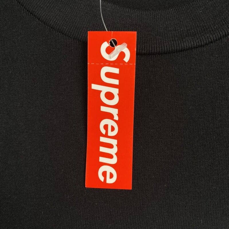 Camiseta Supreme Handstyle