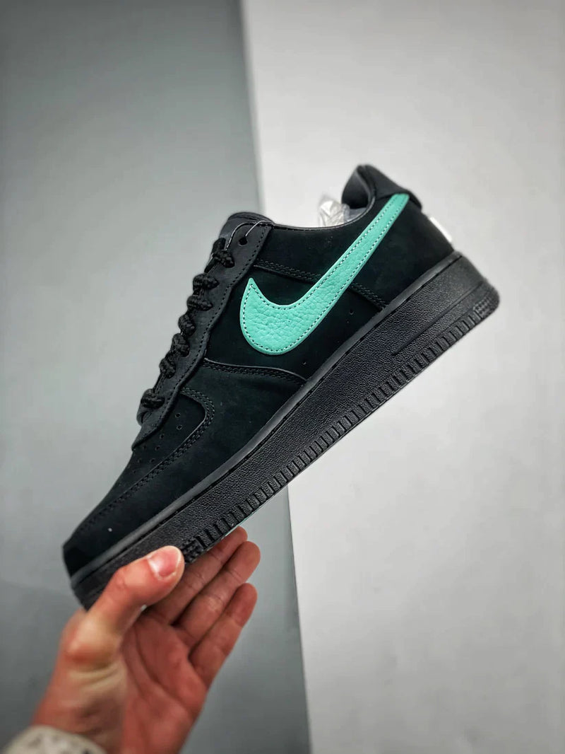 Tênis Nike Air Force 1 Low x 'Tiffany'