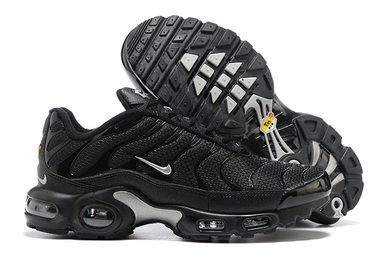 Tênis Nike Air Max Plus Tn "Triple Black"