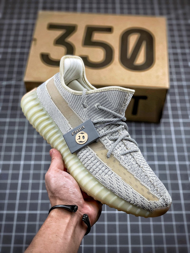 Tênis Adidas Yeezy Boost 350 V2 Lundmark