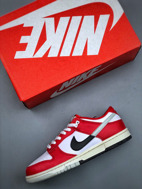 Tênis Nike SB Dunk Low "Chicago Split"