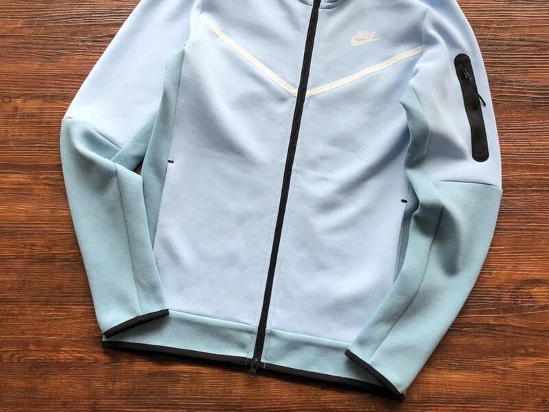 Conjunto Nike Tech Fleece Celestine Blue