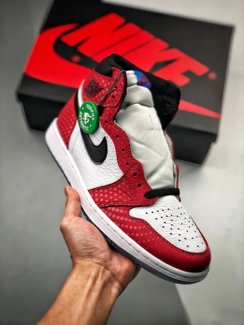 Tênis Nike Air Jordan 1 High Spider-Man Origin Story