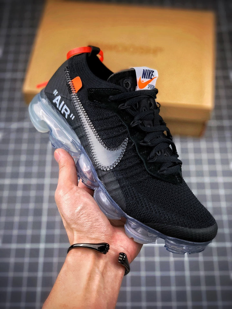 Tênis Nike Air Vapormax x Off-White Total Crimsom