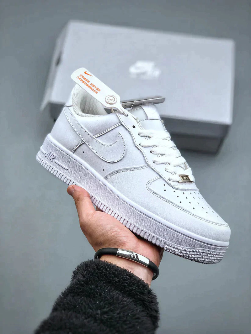 Tênis Nike Air Force 1 Low "White"