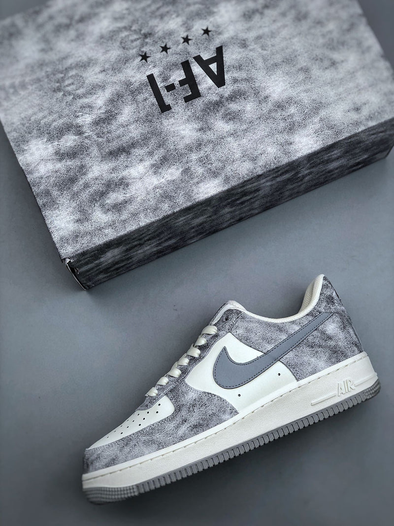 Tênis Nike Air Force 1 Low Rock