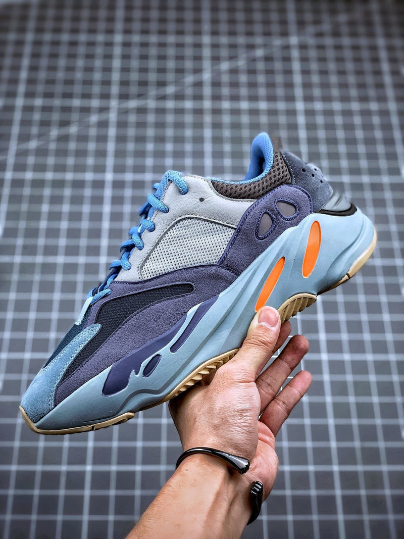 Tênis Adidas Yeezy Boost 700 Carbon Blue