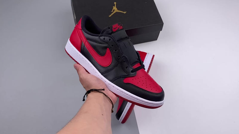 Tênis Nike Air Jordan 1 Low Retro "Bred"