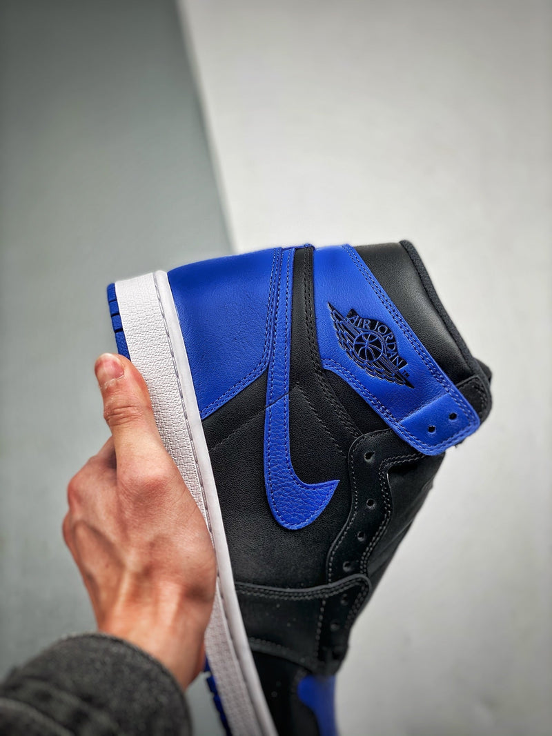 Tênis Nike Air Jordan 1 Retro High "Black Royal Blue"