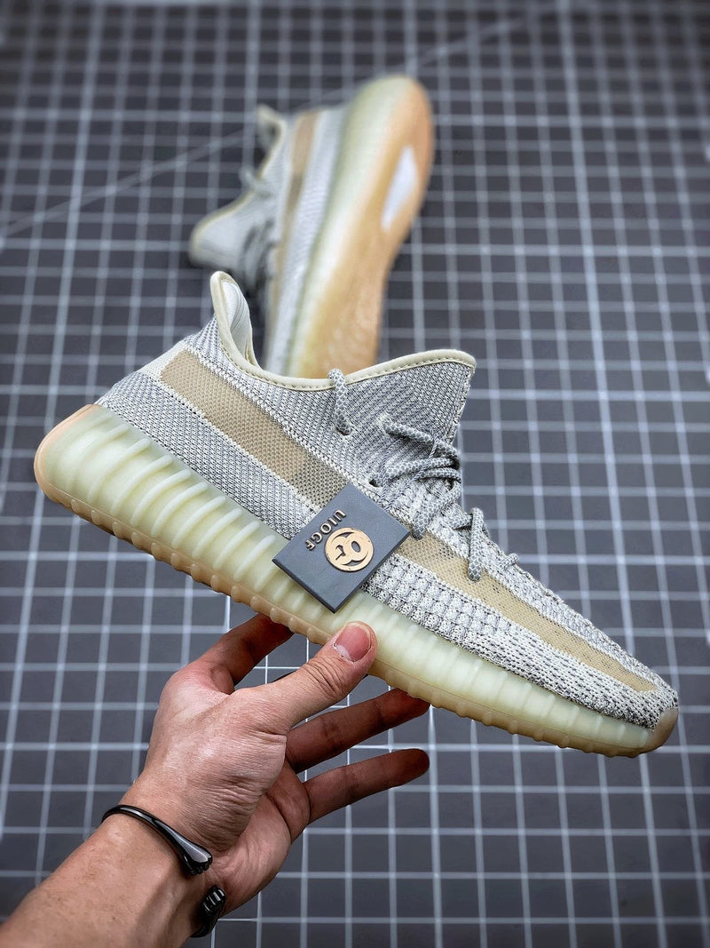 Tênis Adidas Yeezy Boost 350 V2 Lundmark