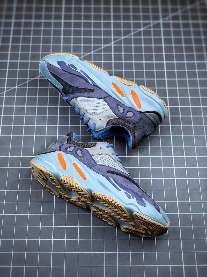 Tênis Adidas Yeezy Boost 700 Carbon Blue