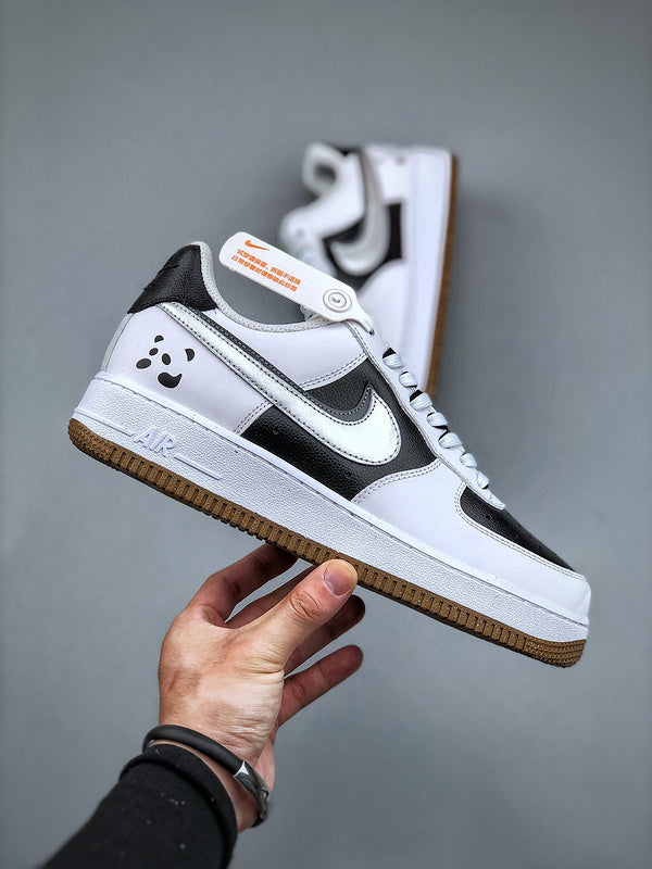 Tênis Nike Air Force 1 Low '07