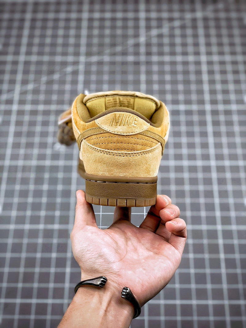 Tênis Nike SB Dunk Low "Wheat"