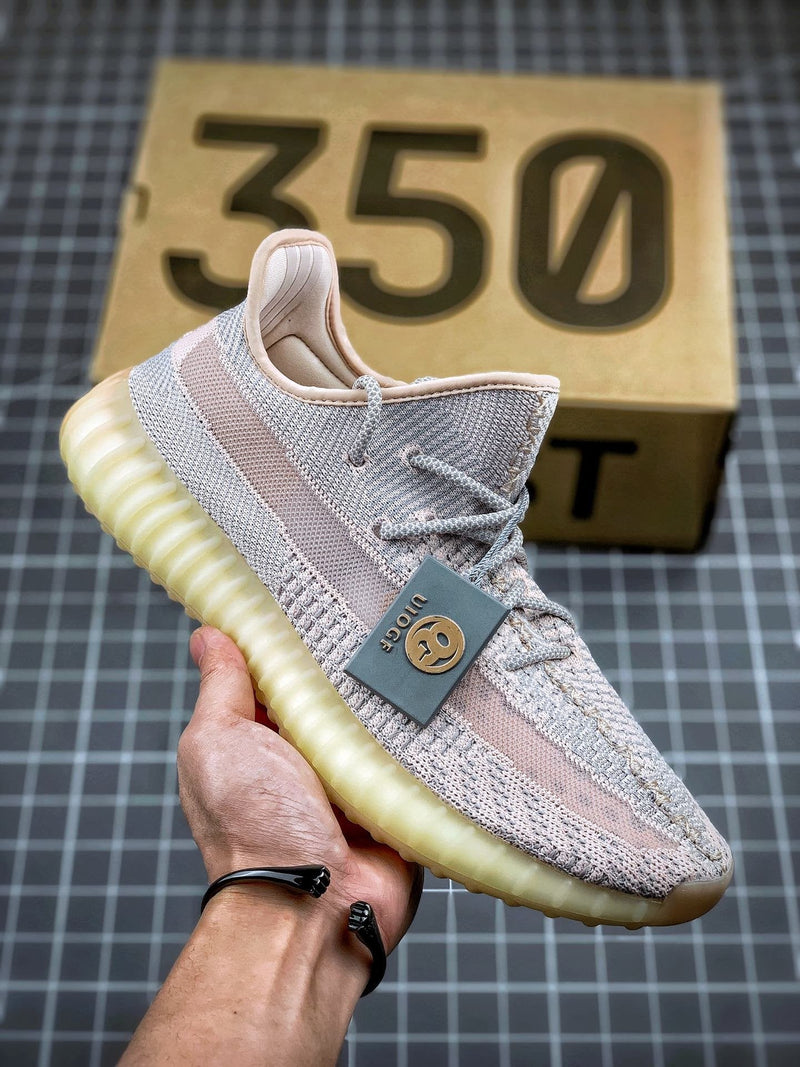 Tênis Adidas Yeezy Boost 350 V2 Sulfur