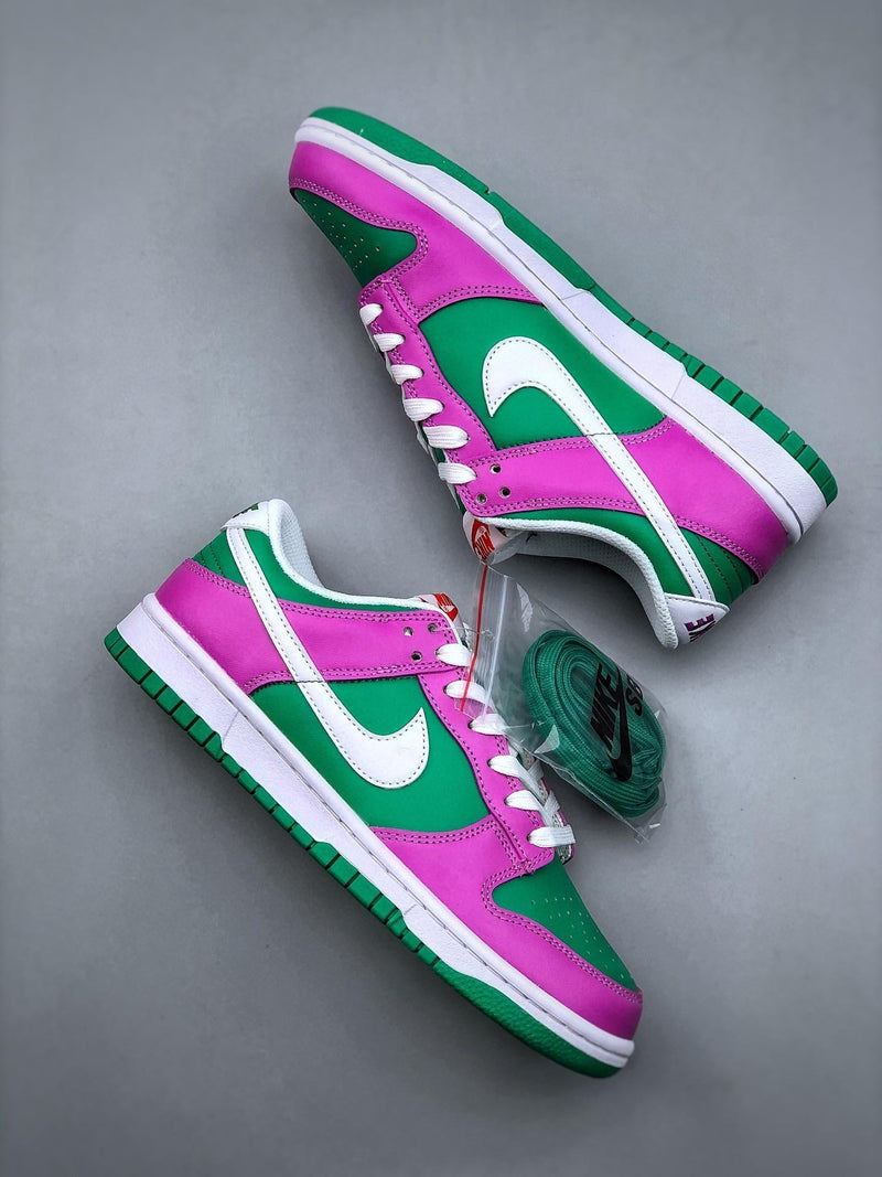 Tênis Nike SB Dunk Low "Reverse Joker"