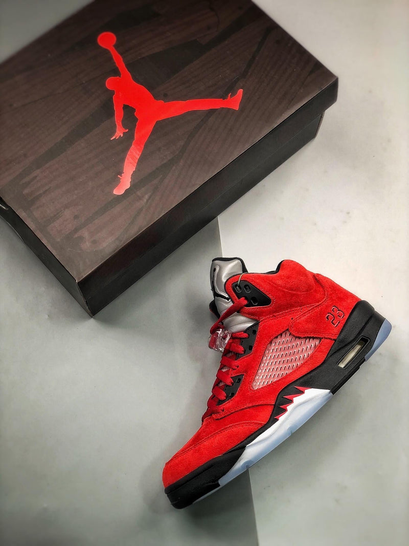 Tênis Nike Air Jordan 5 "Ranging Bull"