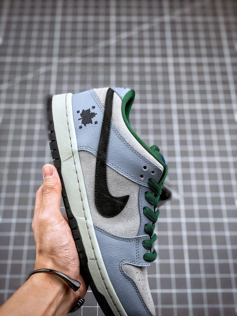 Tênis Nike SB Dunk Low "Maple Leaf Central Park"