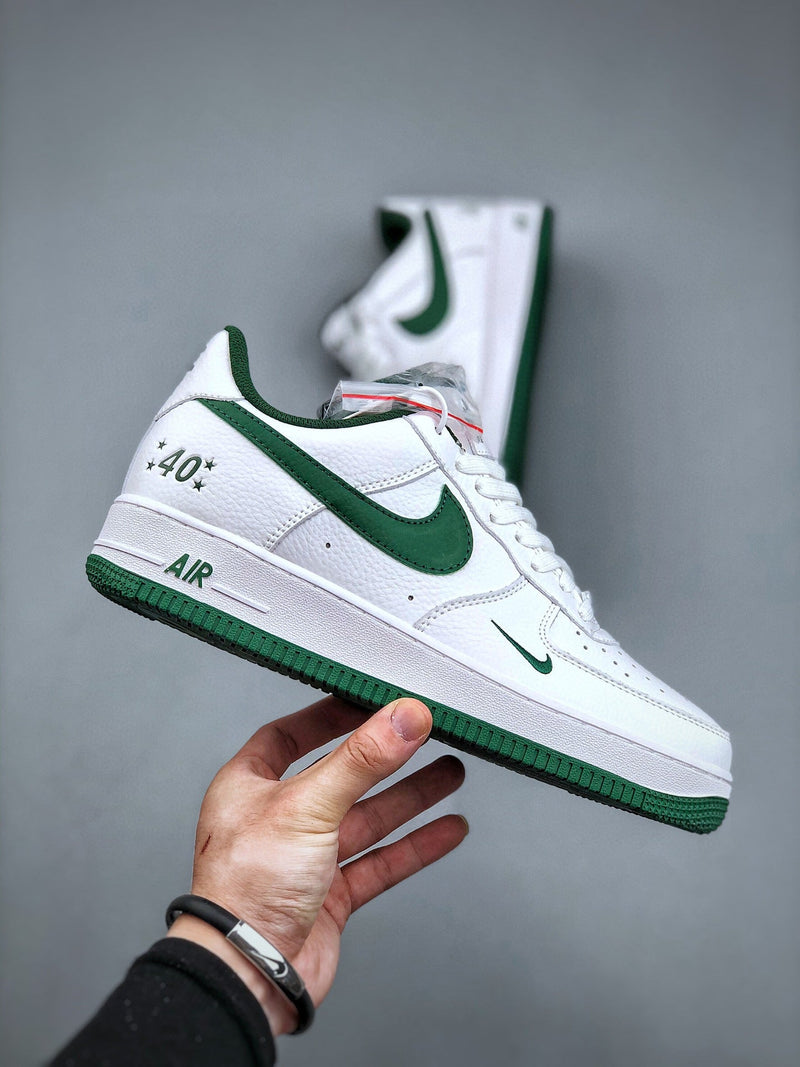 Tênis Nike Air Force 1 Low 40th