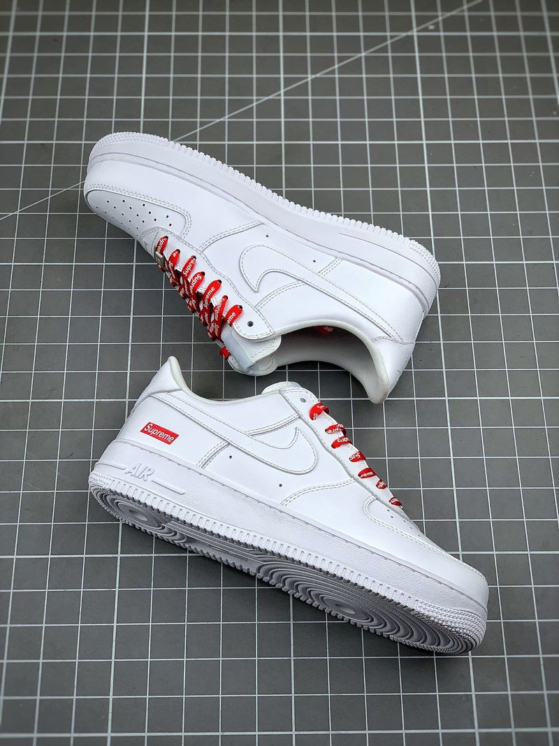 Tênis Nike Air Force 1 Low x Supreme Box Logo White