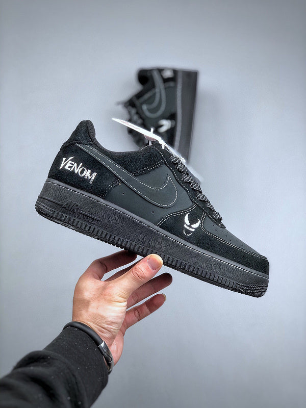 Tênis Nike Air Force 1 Low Venom