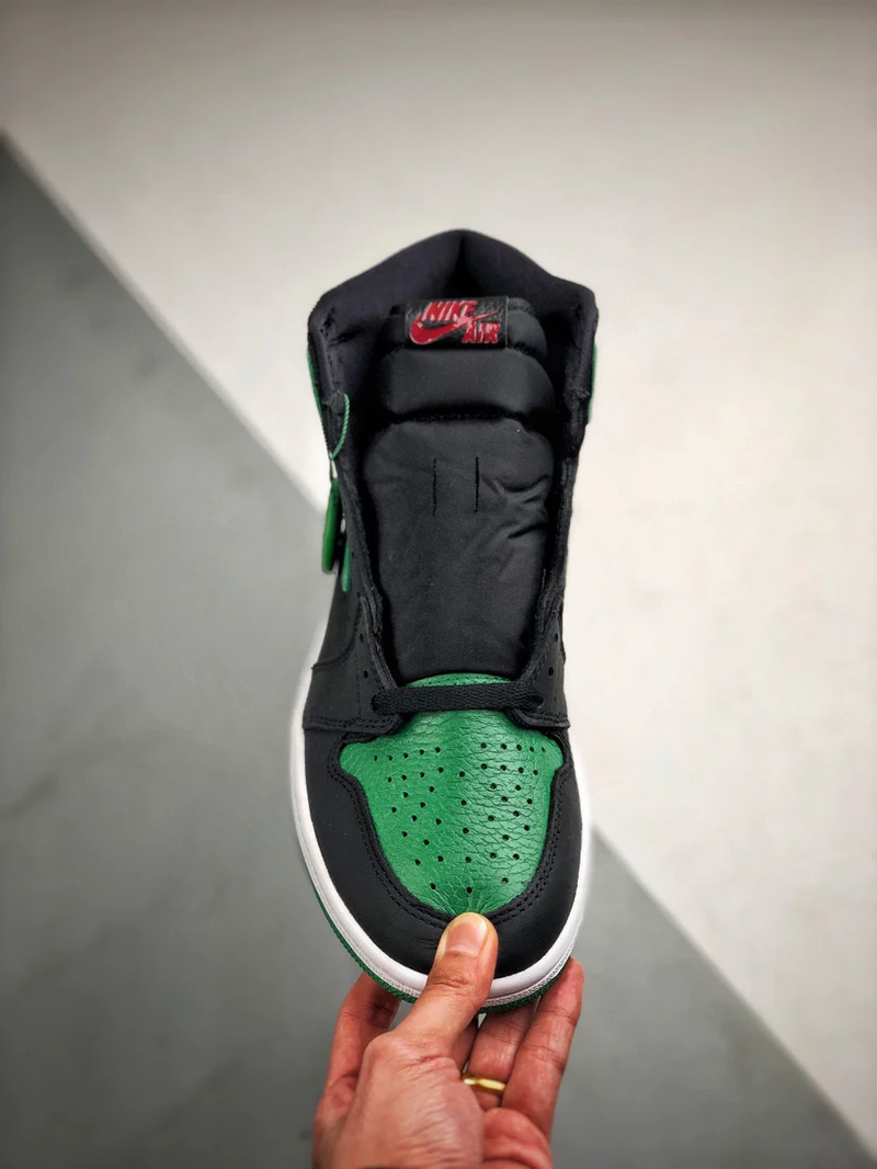 Tênis Nike Air Jordan 1 High Pine Green Black