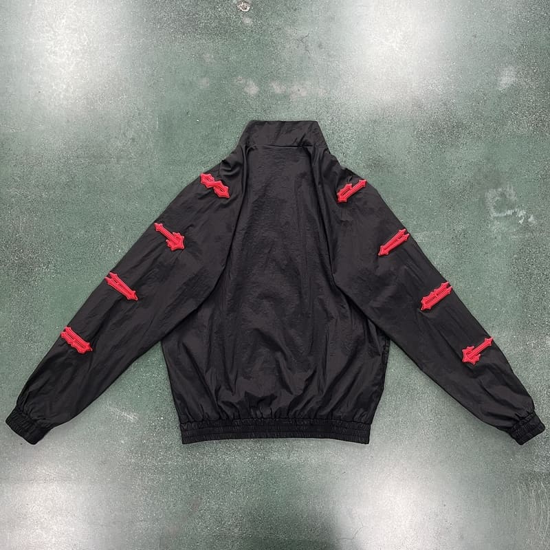 Conjuto Trapstar Irongate 2.0 Shellsuit Vermelho Preto