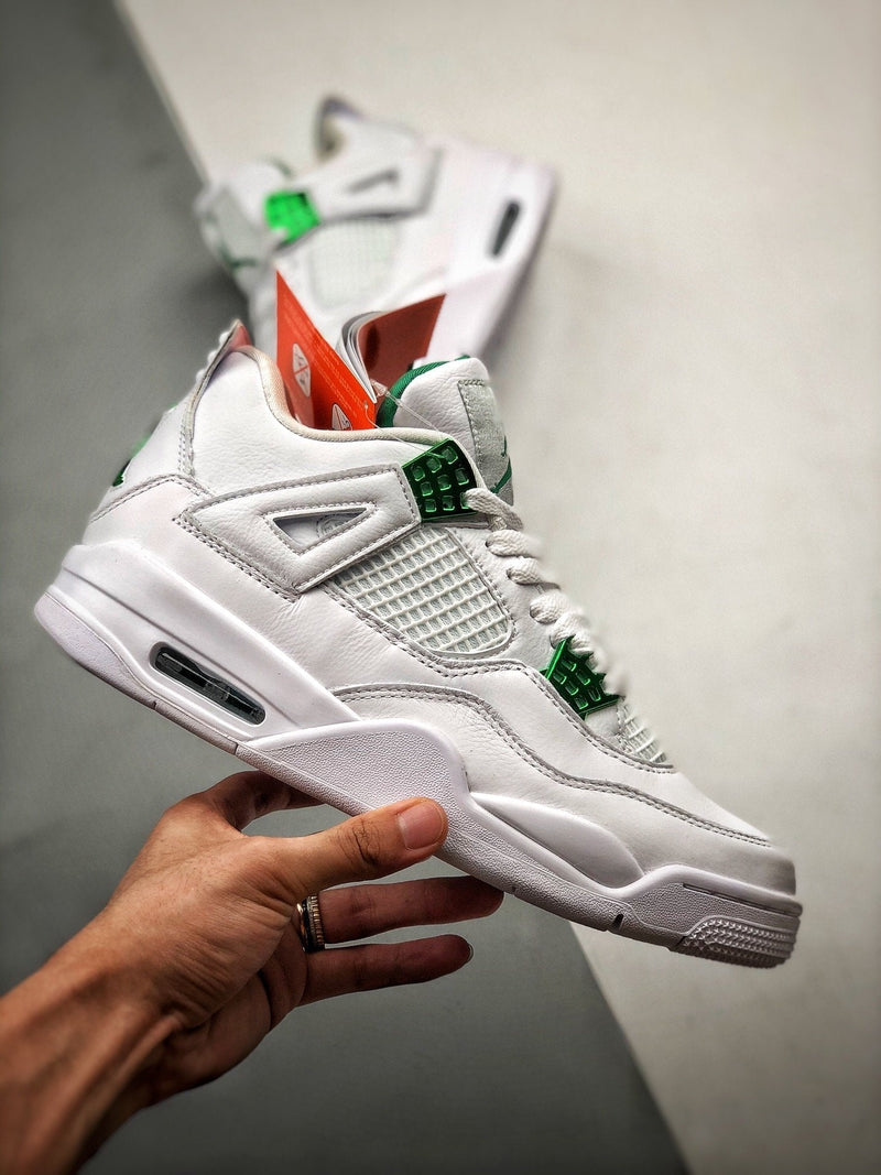 Tênis Nike Air Jordan 4 "Green Metallic"