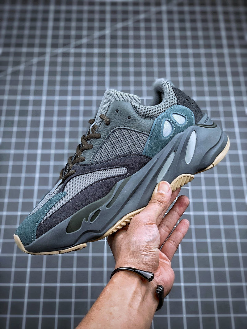 Tênis Adidas Yeezy Boost 700 Teal Blue