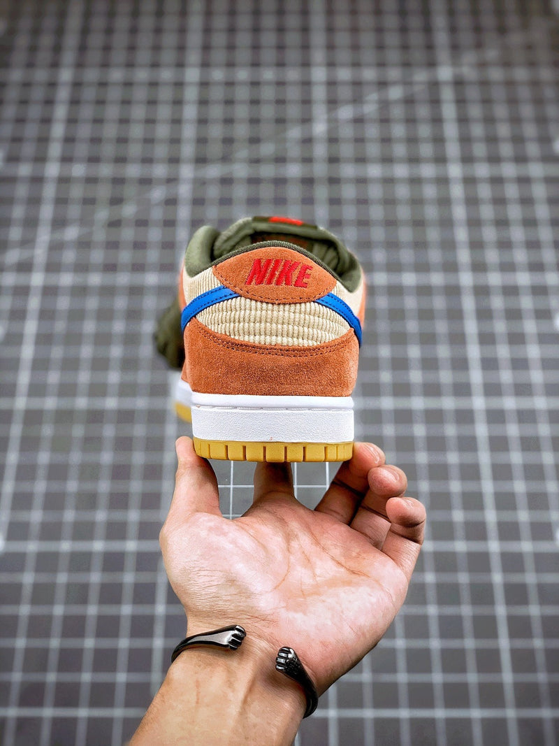 Tênis Nike SB Dunk Low "Corduroy Dusty"