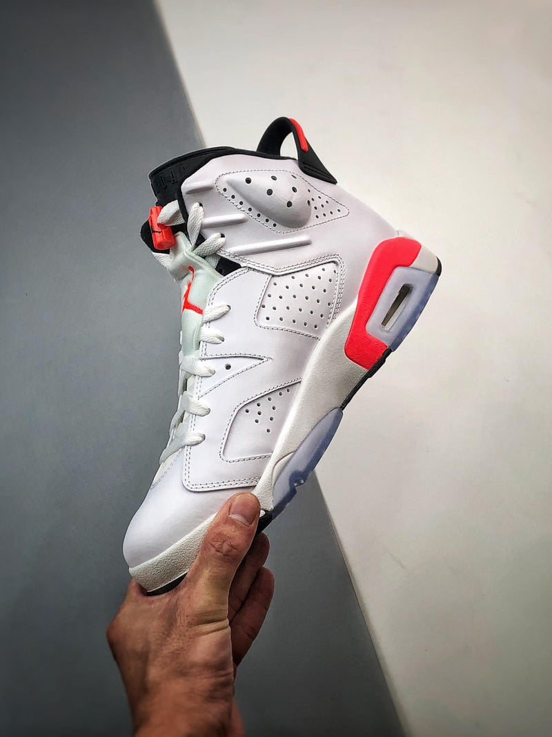 Tênis Nike Air Jordan 6 Retro "Infrared White"