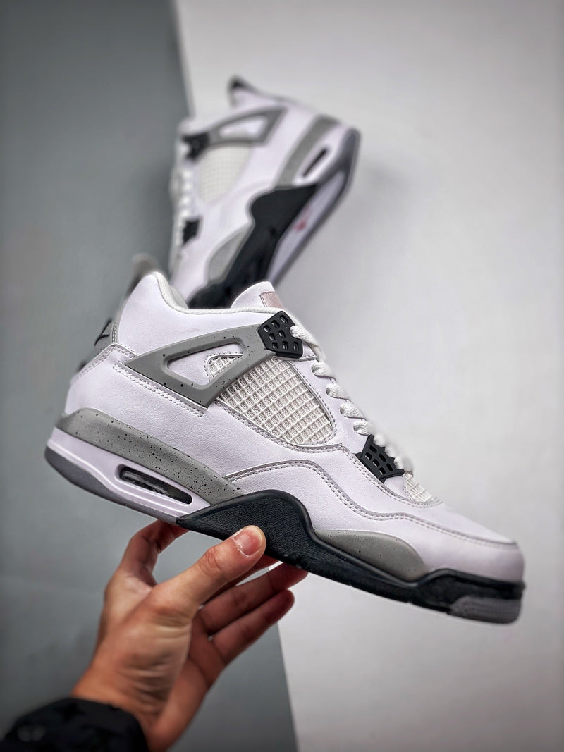 Tênis Nike Air Jordan 4 "White Cement"