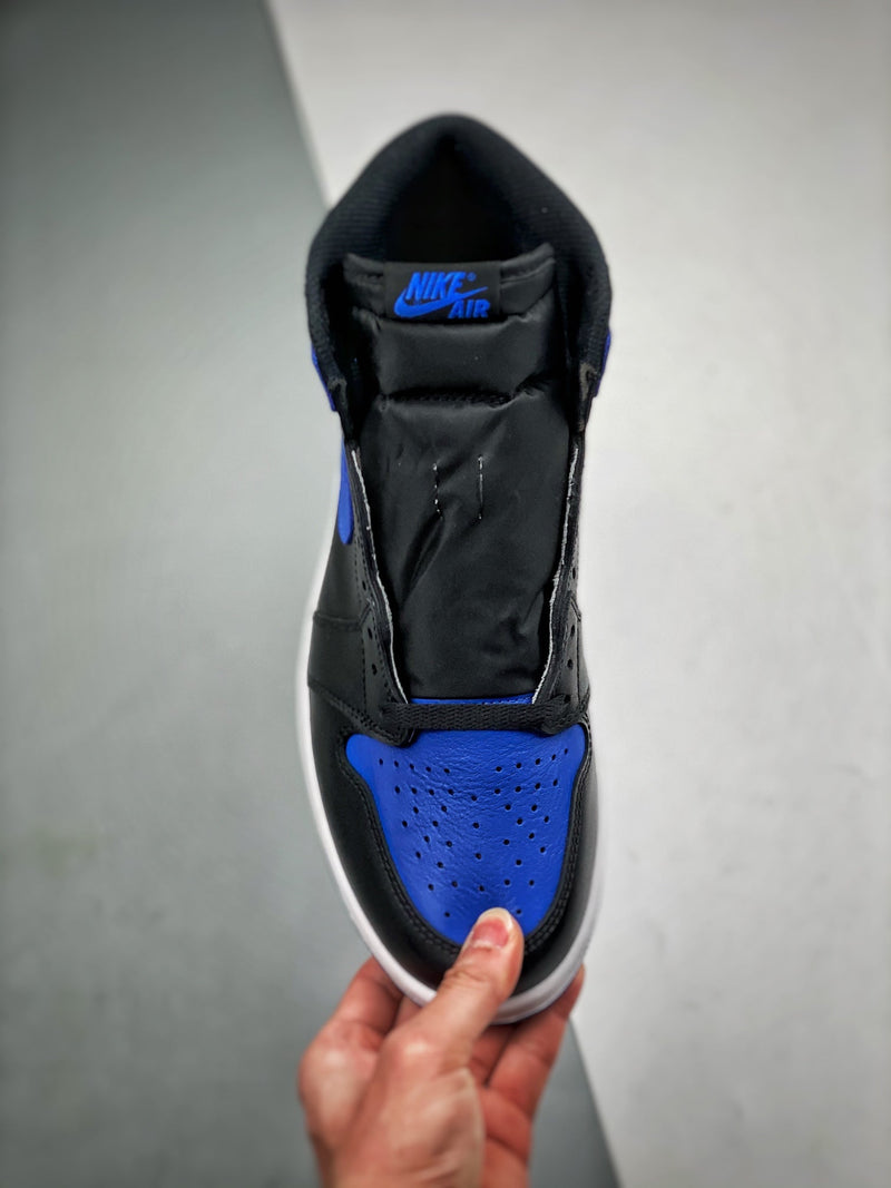 Tênis Nike Air Jordan 1 Retro High "Black Royal Blue"