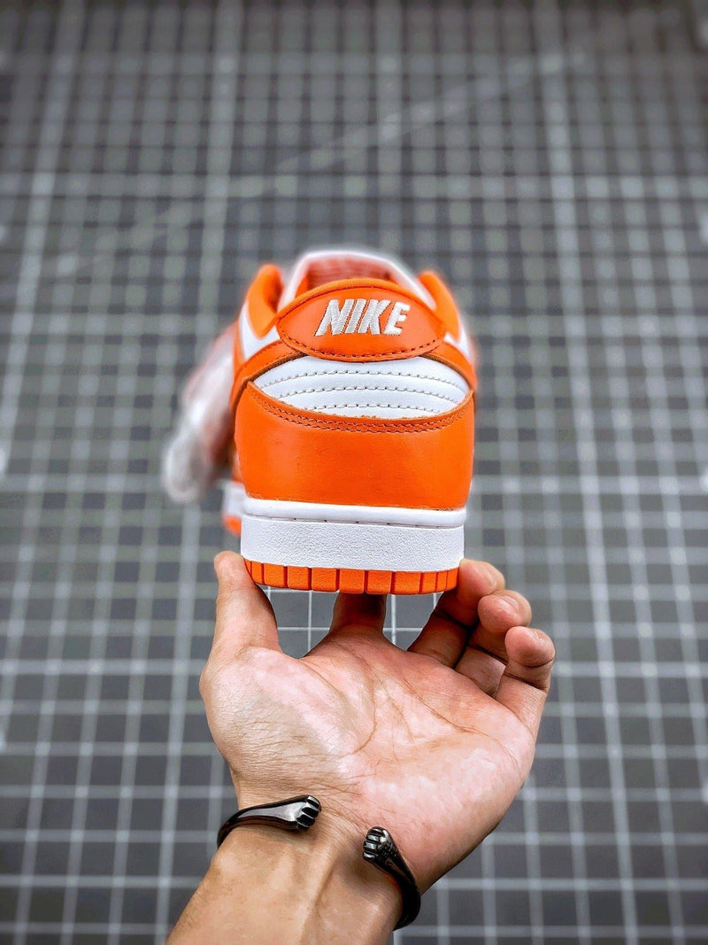 Tênis Nike SB Dunk Low "Syracuse"