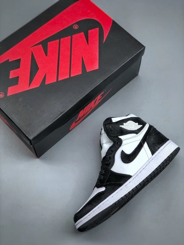 Tênis Nike Air Jordan 1 High Panda Twist