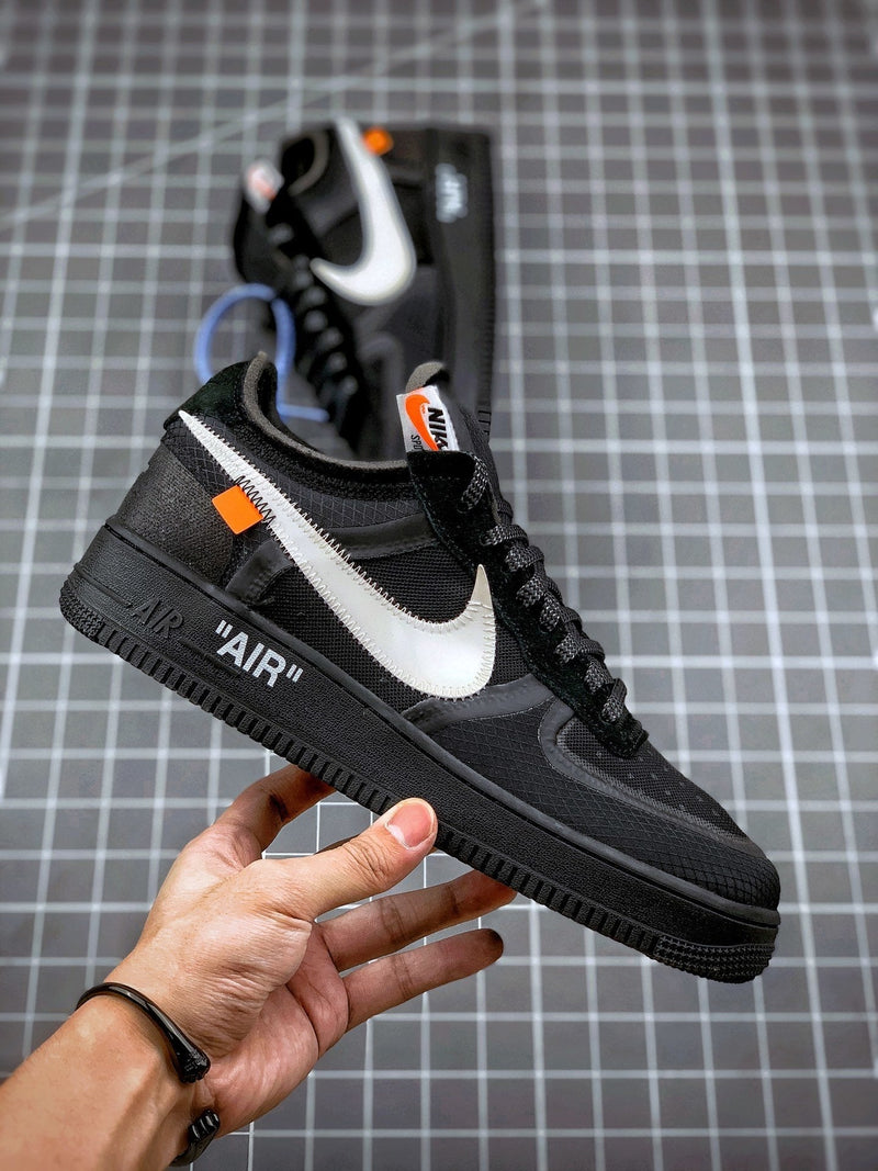 Tênis Nike Air Force Low x Off-White '07 MoMA'