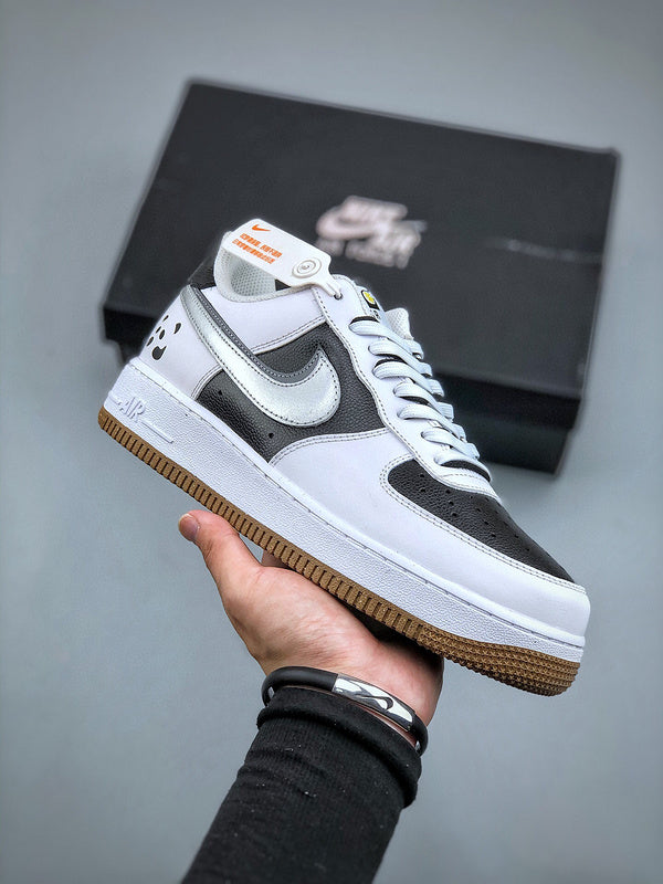 Tênis Nike Air Force 1 Low '07