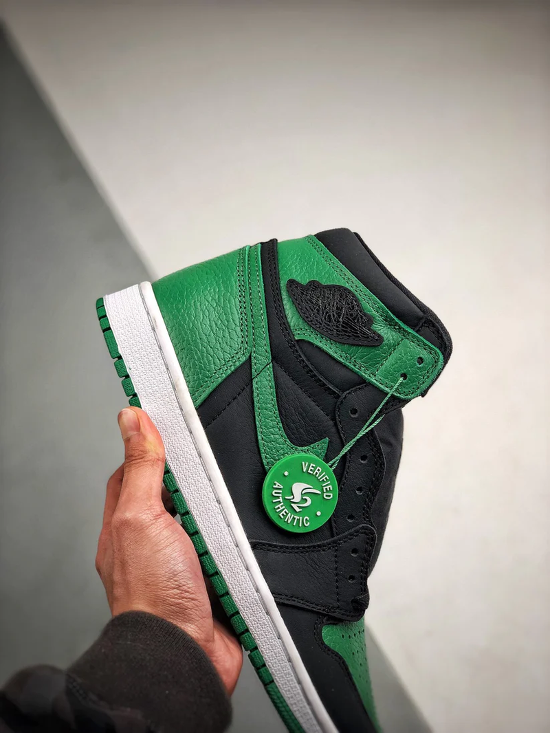 Tênis Nike Air Jordan 1 High Pine Green Black