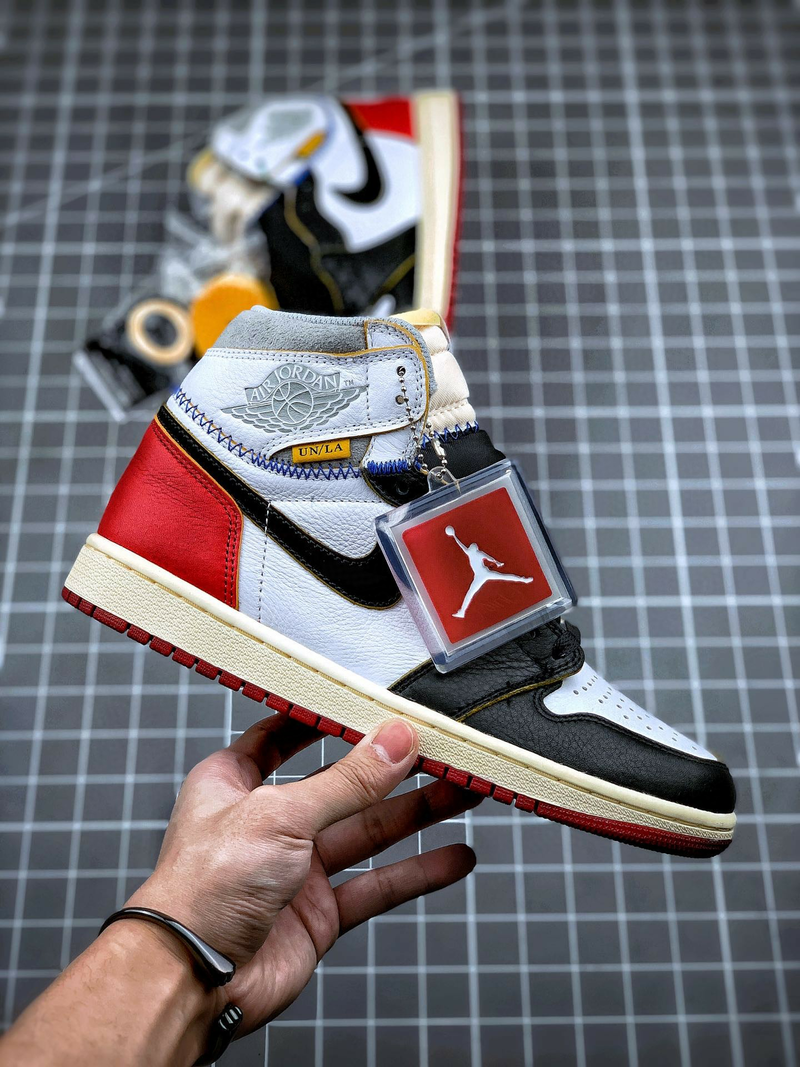 Tênis Nike Air Jordan 1 High "Union Los Angeles Black Toe"