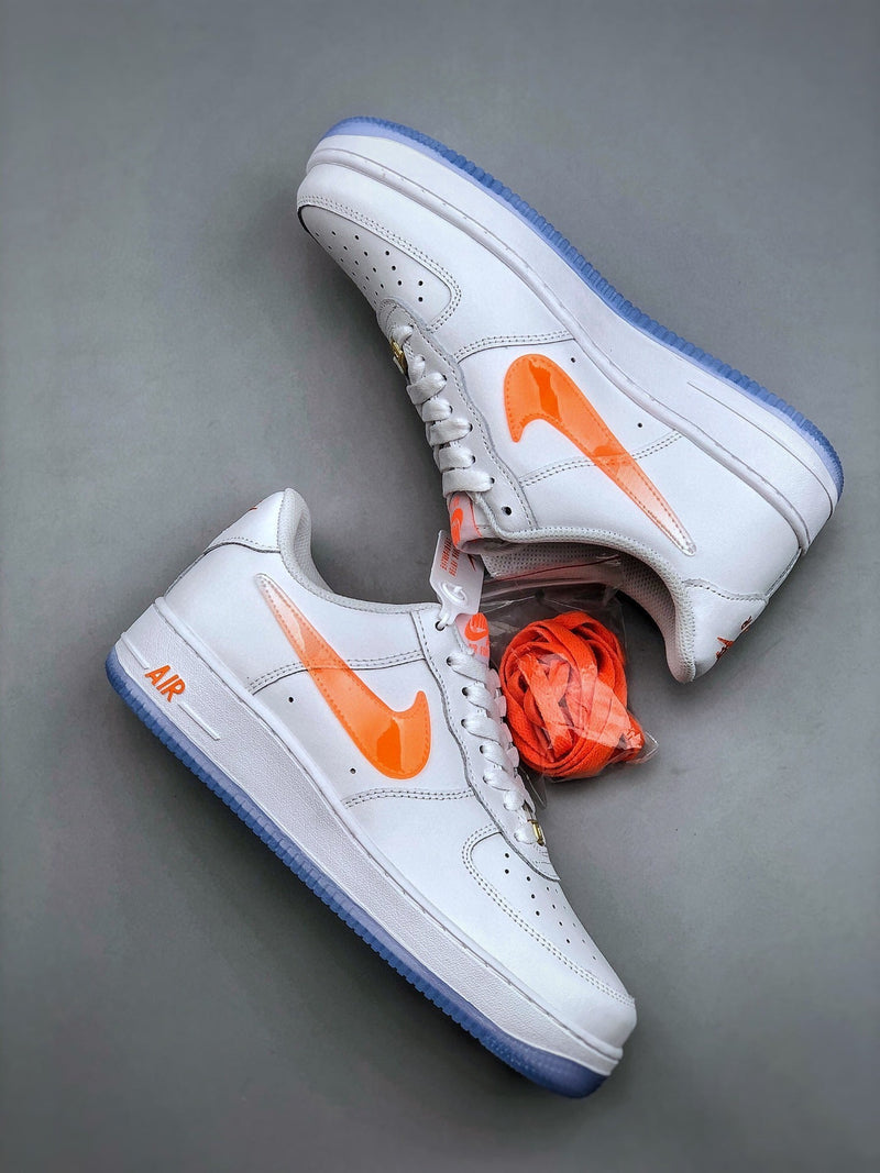 Tênis Nike Air Force 1 Low Orange White