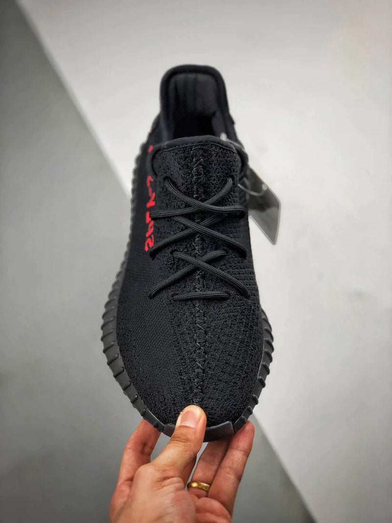 Tênis Adidas Yeezy 350 Boost V2 Bred