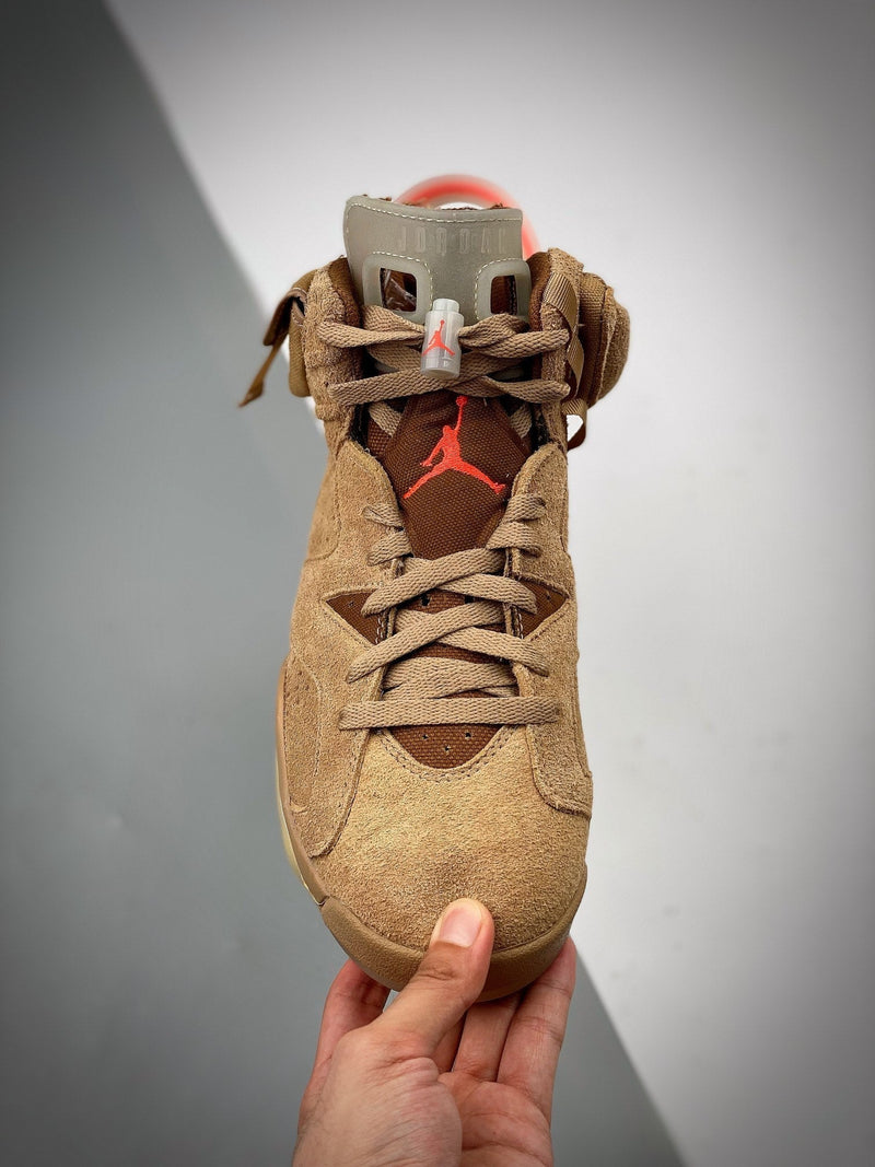 Tênis Nike Air Jordan 6 Retro SP British Khaki Travis Scott