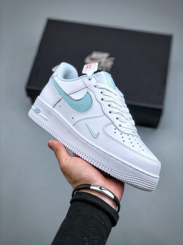 Tênis Nike Air Force 1'07 Low "Cut Out"