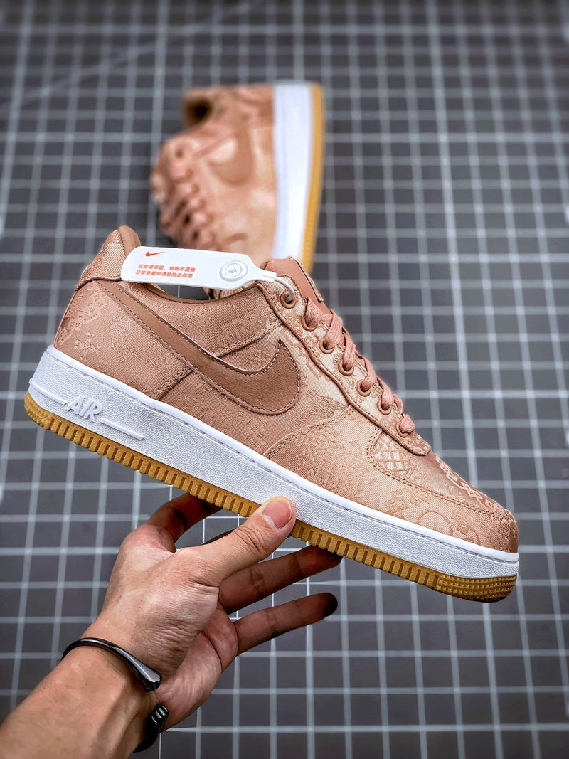 Tênis Nike Air Force 1 Low x Louis Vitton