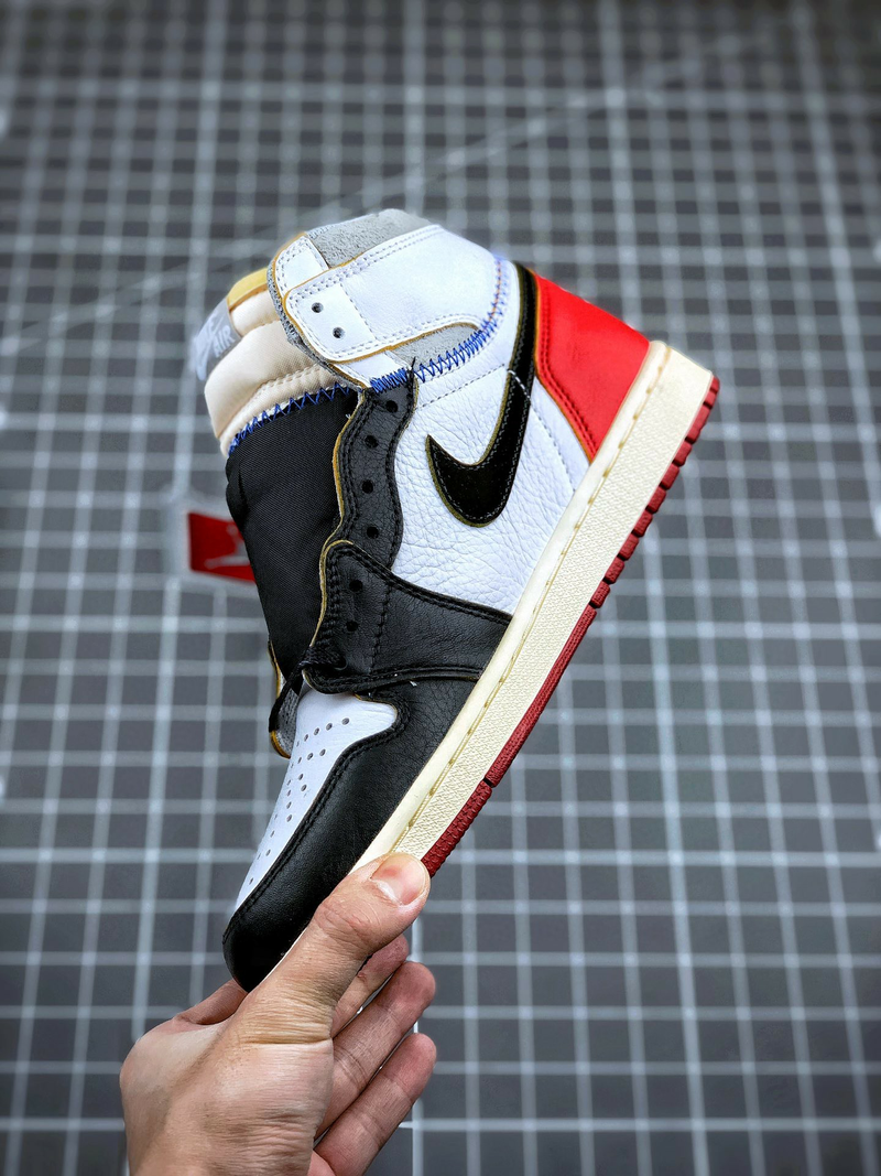 Tênis Nike Air Jordan 1 High "Union Los Angeles Black Toe"