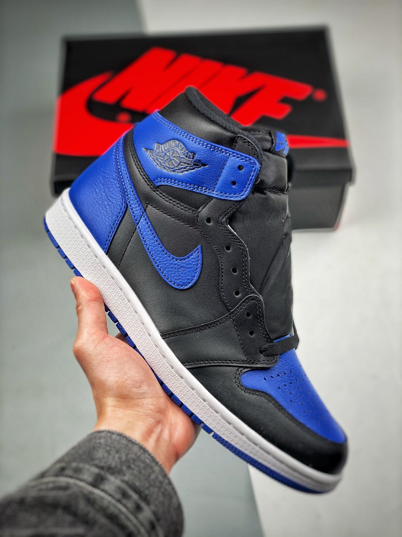 Tênis Nike Air Jordan 1 Retro High "Black Royal Blue"