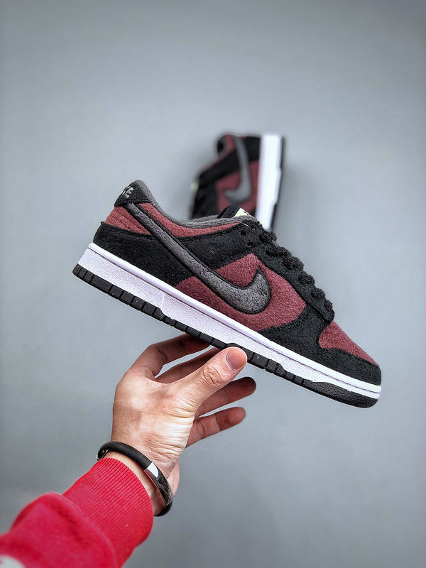 Tênis Nike SB Dunk Low "Fleece"