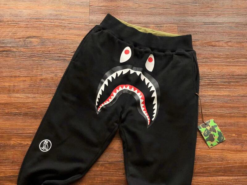 Calça Dulpa Face BAPE x OVO