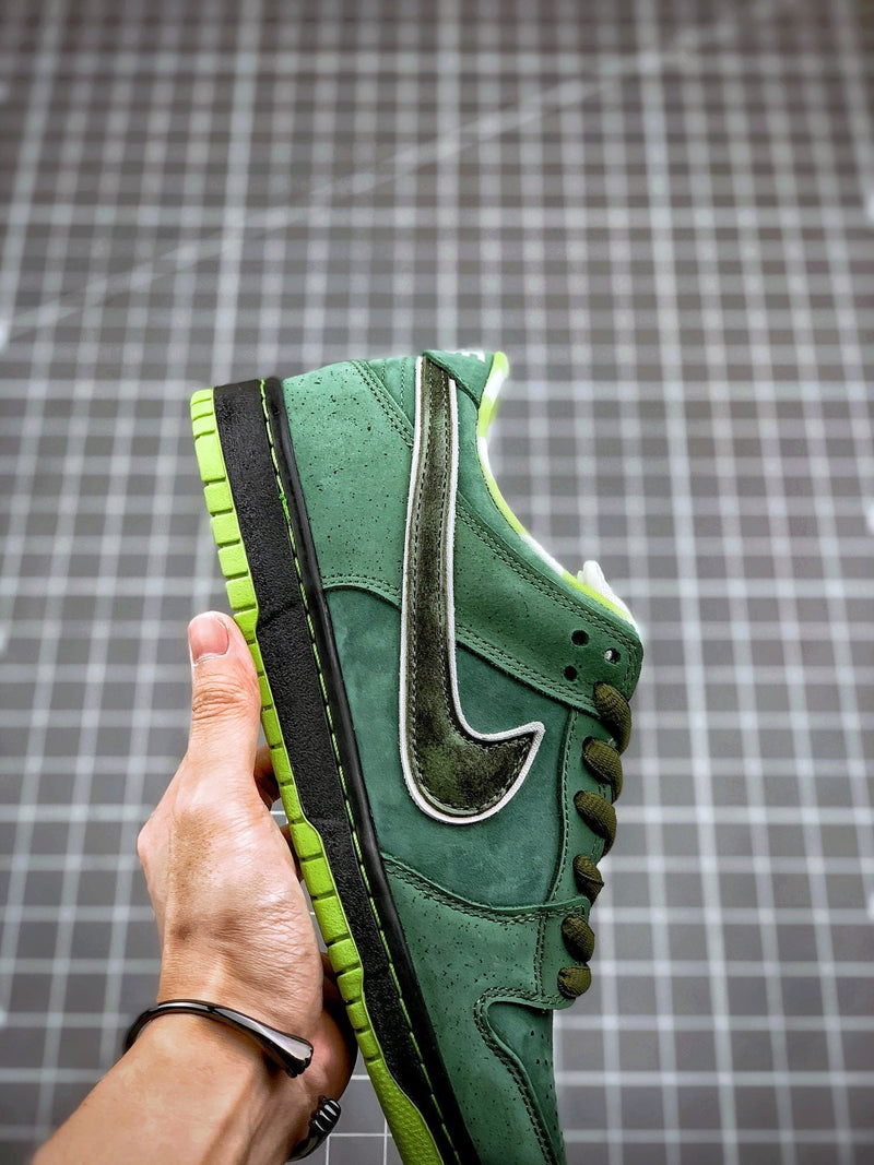 Tênis Nike SB Dunk Low x Concepts