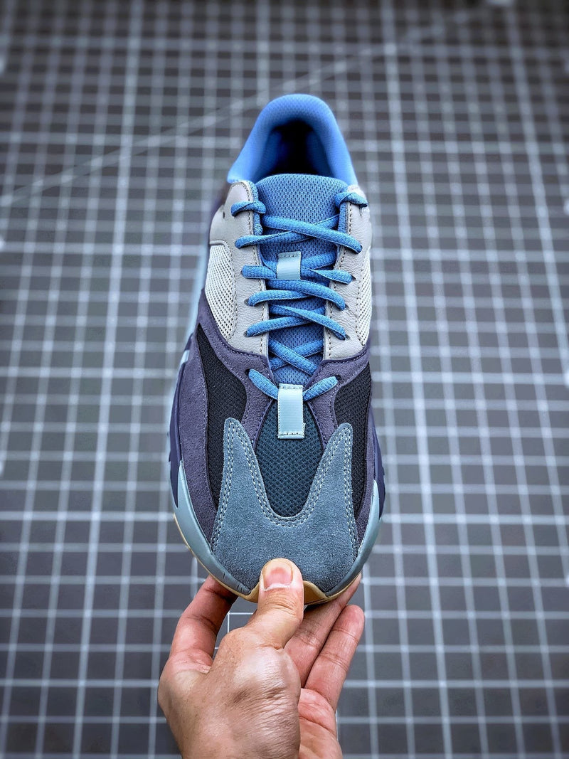 Tênis Adidas Yeezy Boost 700 Carbon Blue