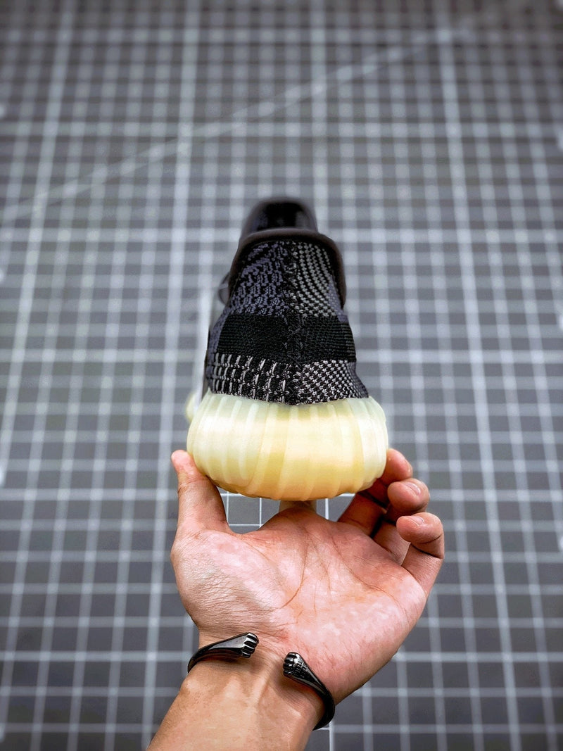 Tênis Adidas Yeezy Boost 350 V2 Asriel